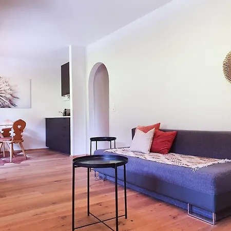 Alpenflair Mit Balkon - Inkl Parkplatz #1 * Інсбрук