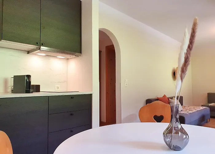 Alpenflair Mit Balkon - Inkl Parkplatz #1 Apartment