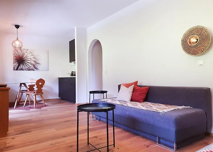 Alpenflair Mit Balkon - Inkl Parkplatz #1 * Інсбрук